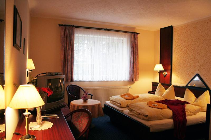 Familienhotel Zur Linde Panschwitz-Kuckau Pokoj fotografie