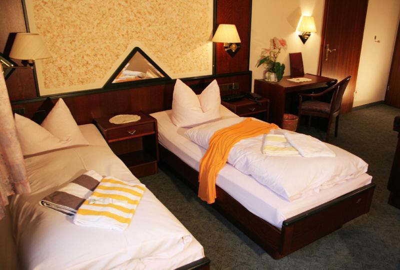 Familienhotel Zur Linde Panschwitz-Kuckau Pokoj fotografie
